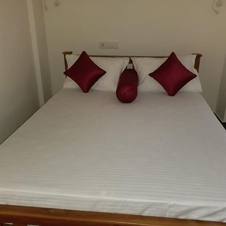 Coral Cove Beach Resort 瓦尔卡拉 外观 照片